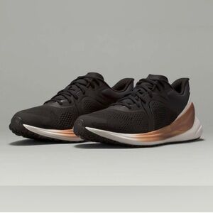 Lululemon blissfeel running shoe